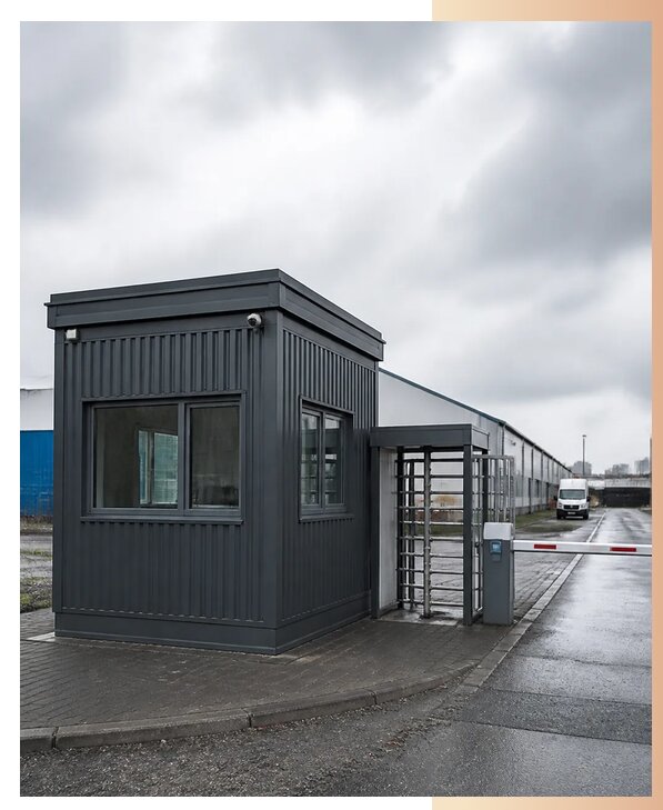Пост охраны с проходной в Мценске по цене от 182286 р. | БытовкаПрофи-Мцн